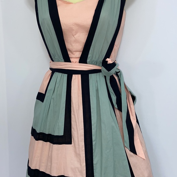 Betsey Johnson Vintage 00s Pink Pinup Fit & Flare Geometric Print Dress size 4 - Picture 3 of 8